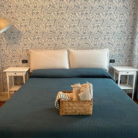 Amelie Apartment Desenzano del Garda Kültér fotó