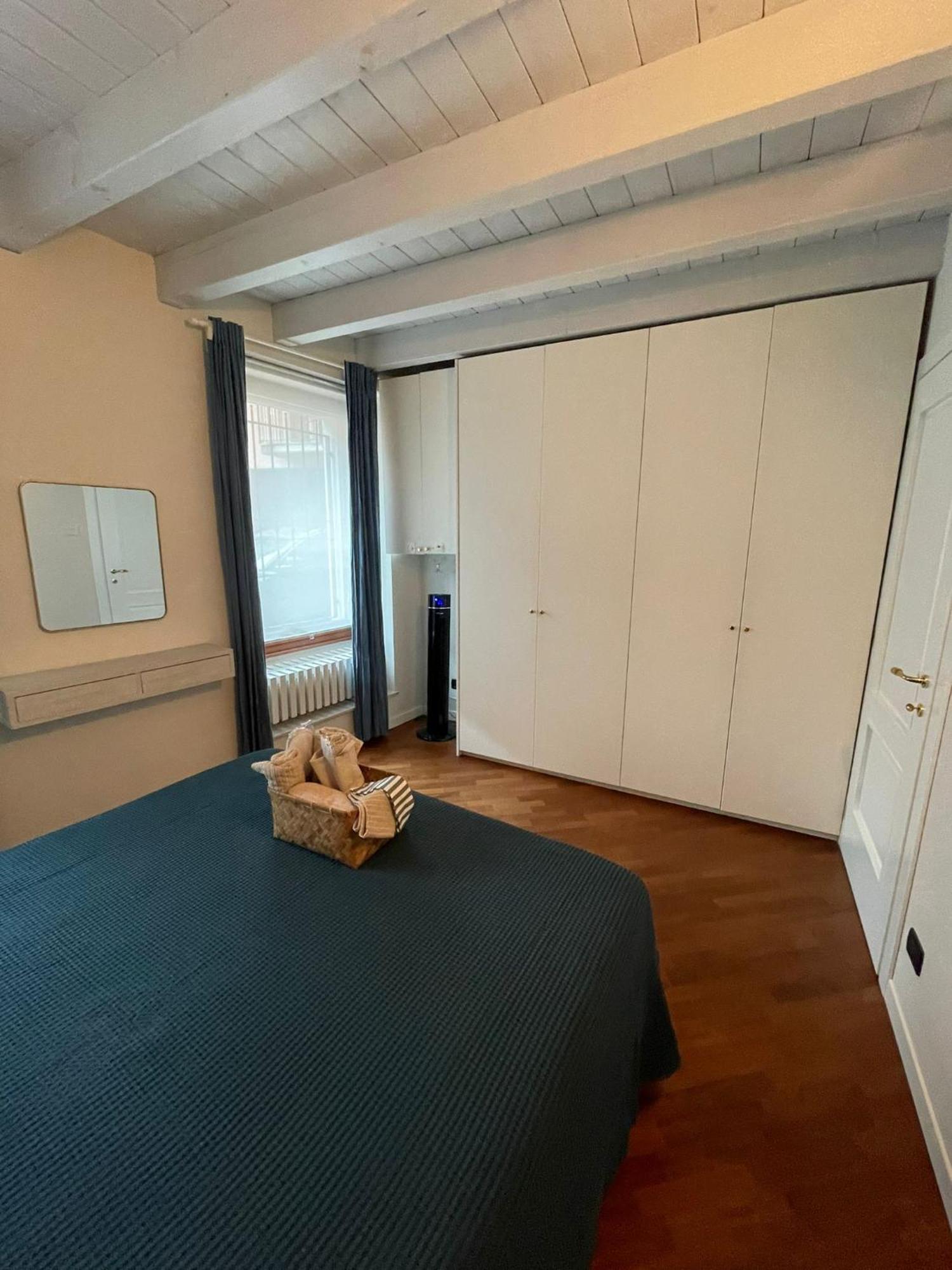 Amelie Apartment Desenzano del Garda Kültér fotó