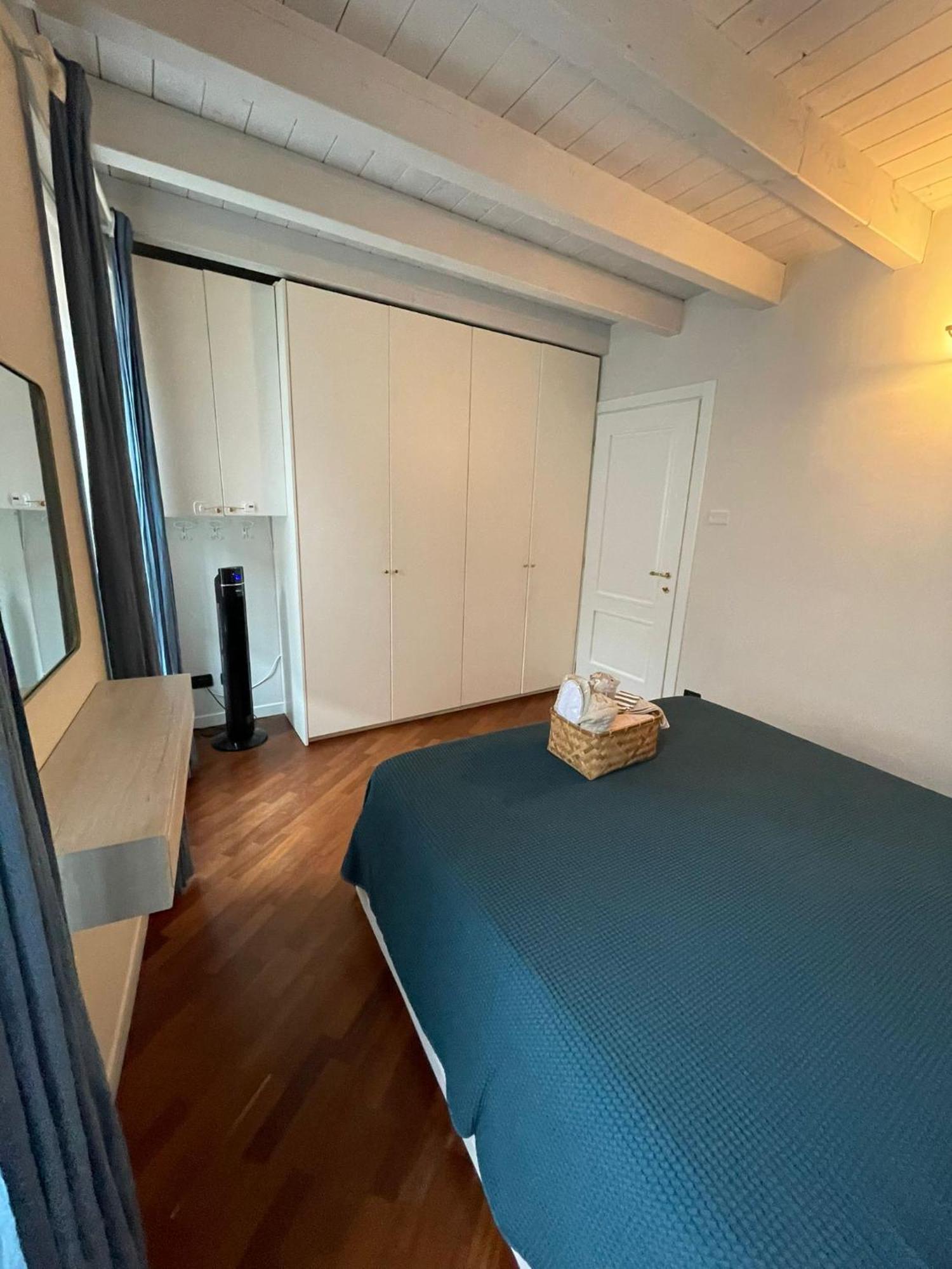 Amelie Apartment Desenzano del Garda Kültér fotó